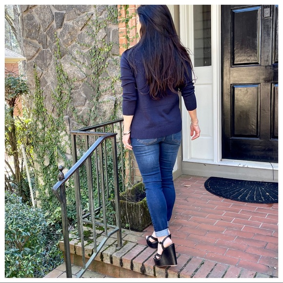 Beautiful Heart ❤️ pull over sweater - Picture 5 of 7